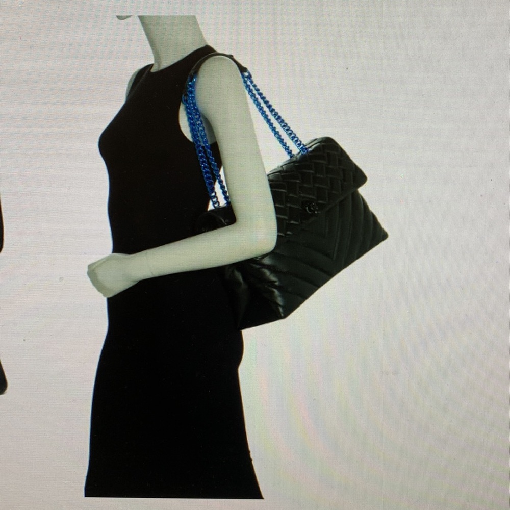 Kurt Geiger London XX-Large Kensington Convertible Shoulder Bag - Picture 6 of 17